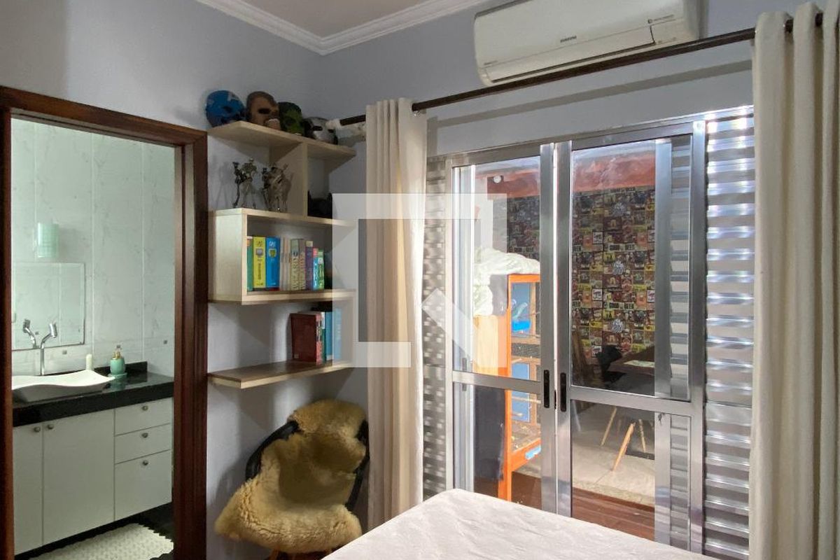 Casa, 4 quartos, 222 m² - Foto 47