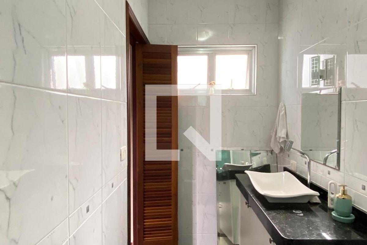 Casa, 4 quartos, 222 m² - Foto 60