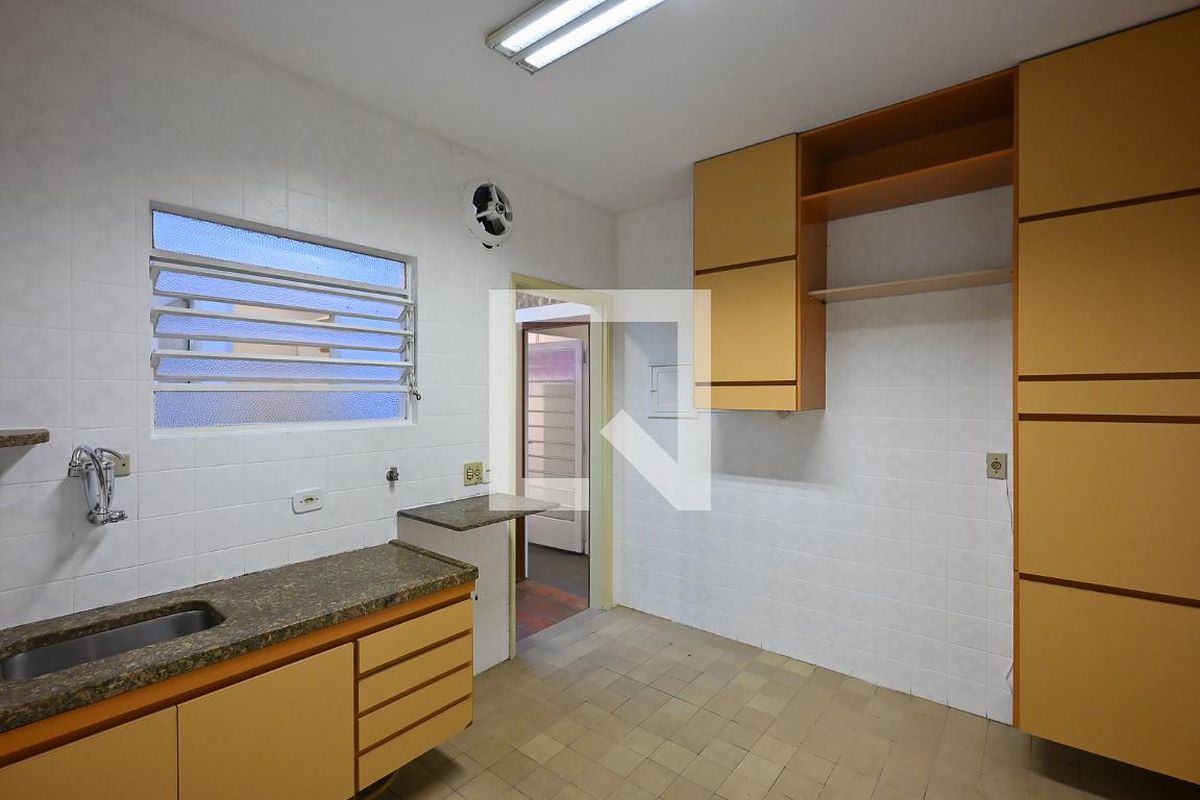 Casa, 3 quartos, 280 m² - Foto 23