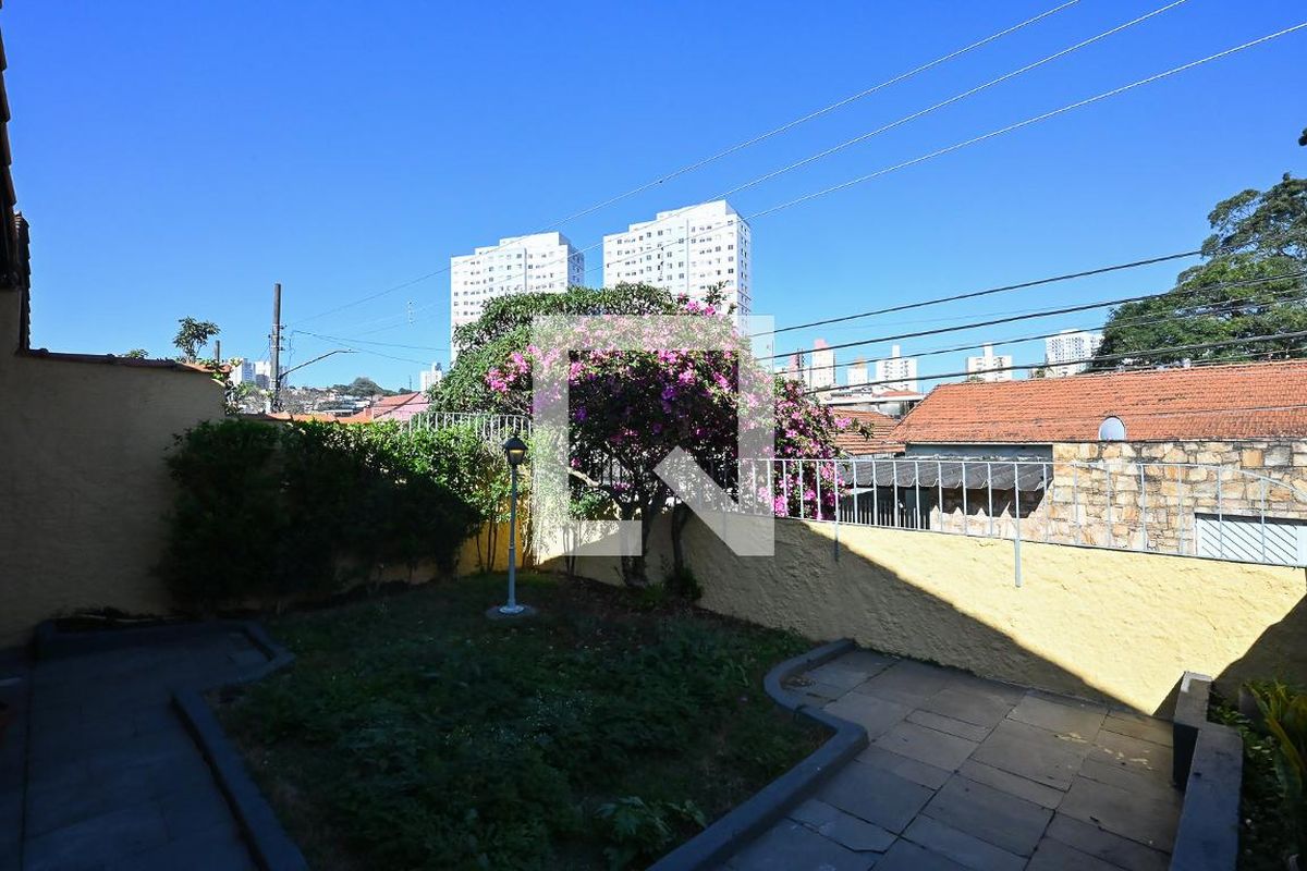 Casa, 3 quartos, 280 m² - Foto 48
