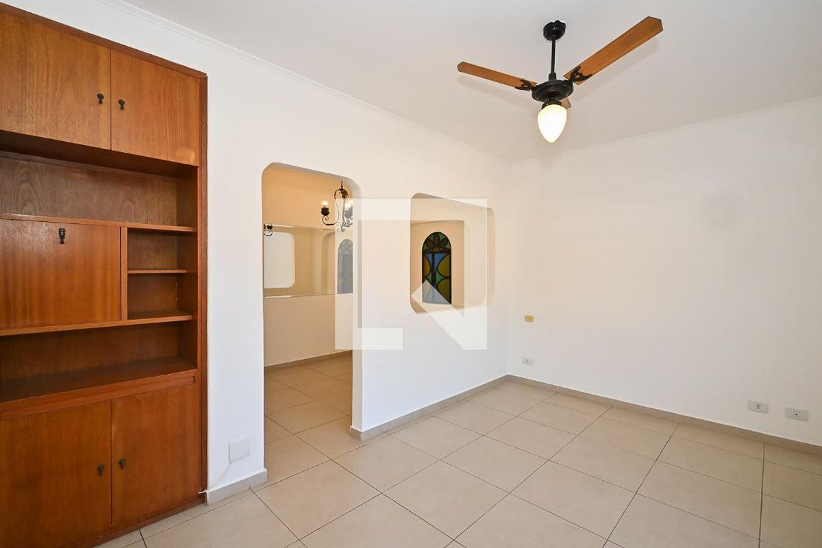 Casa, 3 quartos, 280 m² - Foto 1