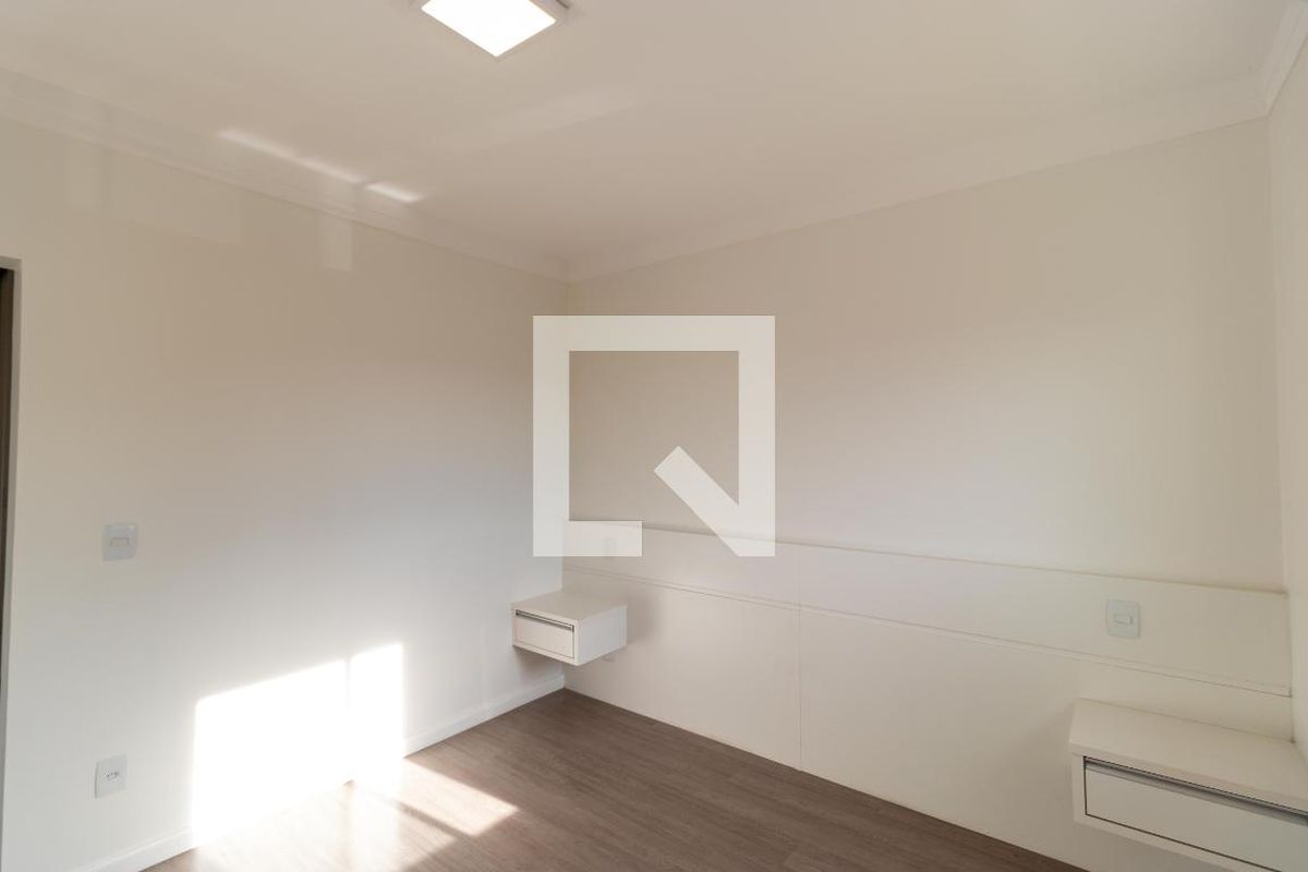 Casa à Venda - Swiss Park, 3 Quartos,  257 m2 em , Campinas - sp | SoloBR