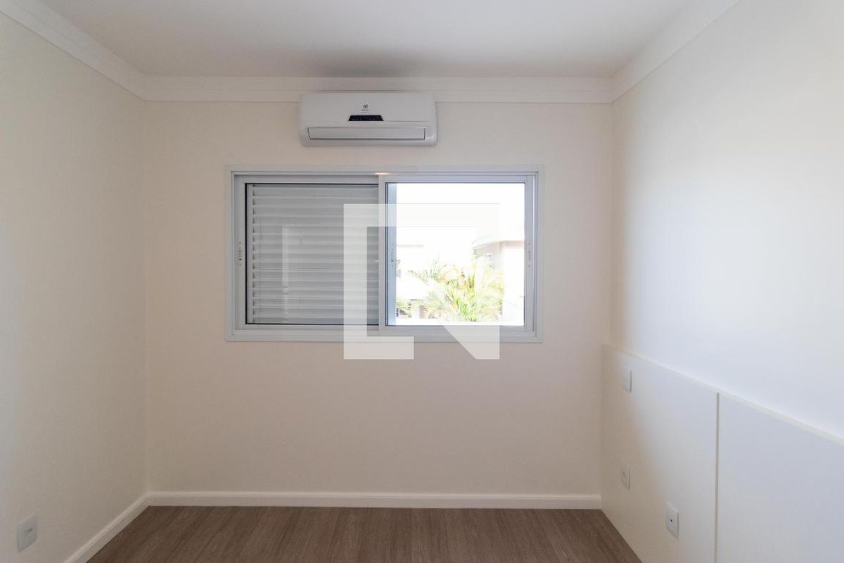 Casa à Venda - Swiss Park, 3 Quartos,  257 m2 em , Campinas - sp | SoloBR