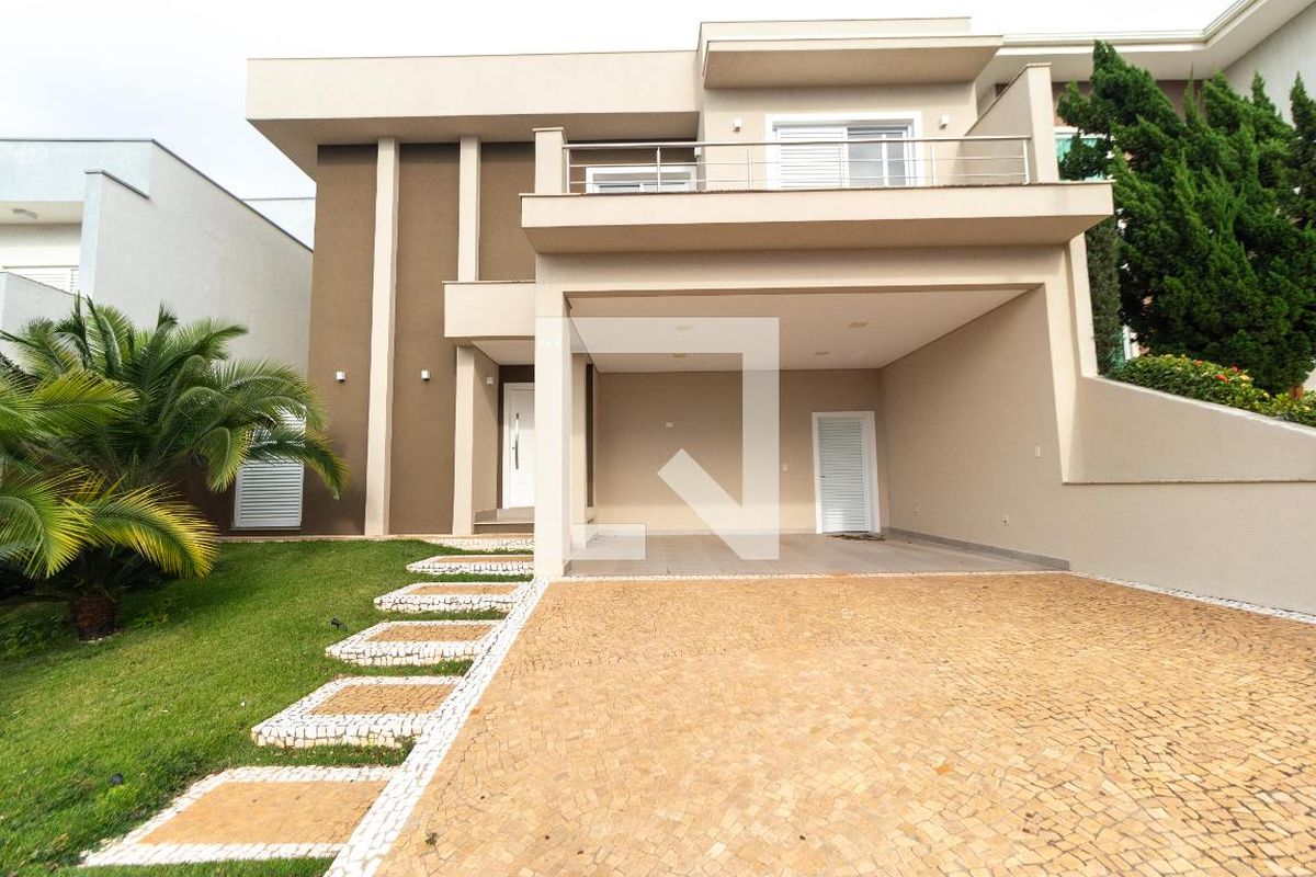 Casa à Venda - Swiss Park, 3 Quartos,  257 m2 em , Campinas - sp | SoloBR