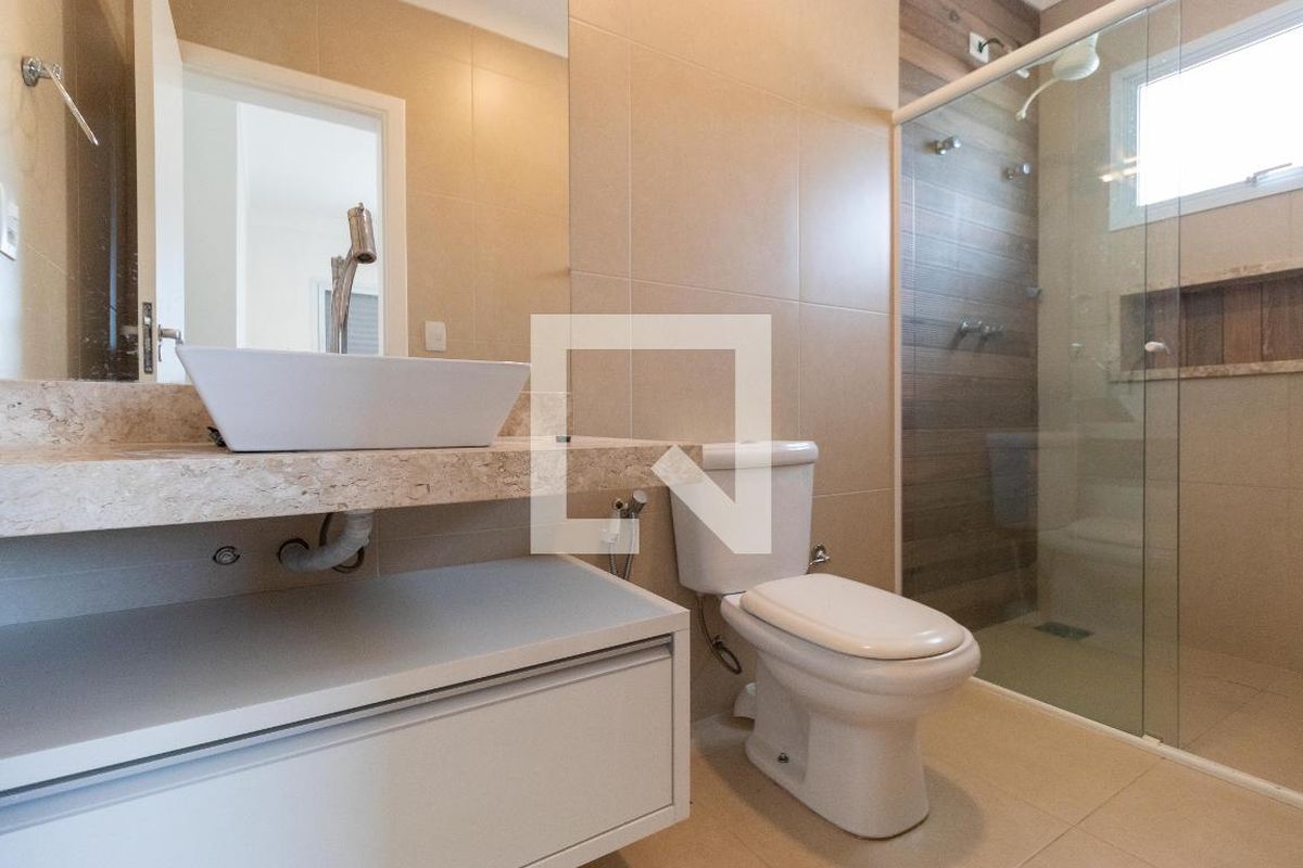 Casa à Venda - Swiss Park, 3 Quartos,  257 m2 em , Campinas - sp | SoloBR