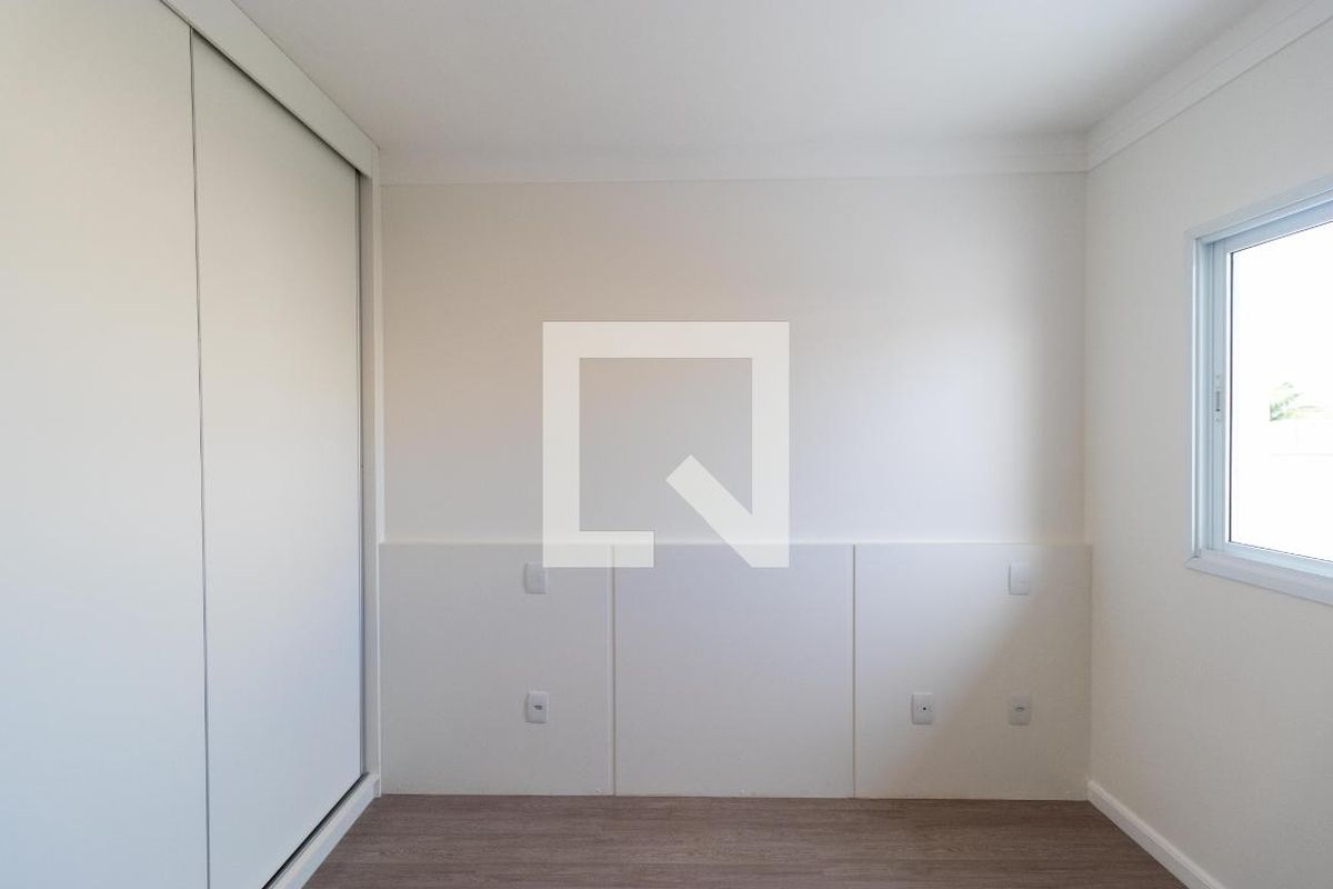 Casa à Venda - Swiss Park, 3 Quartos,  257 m2 em , Campinas - sp | SoloBR