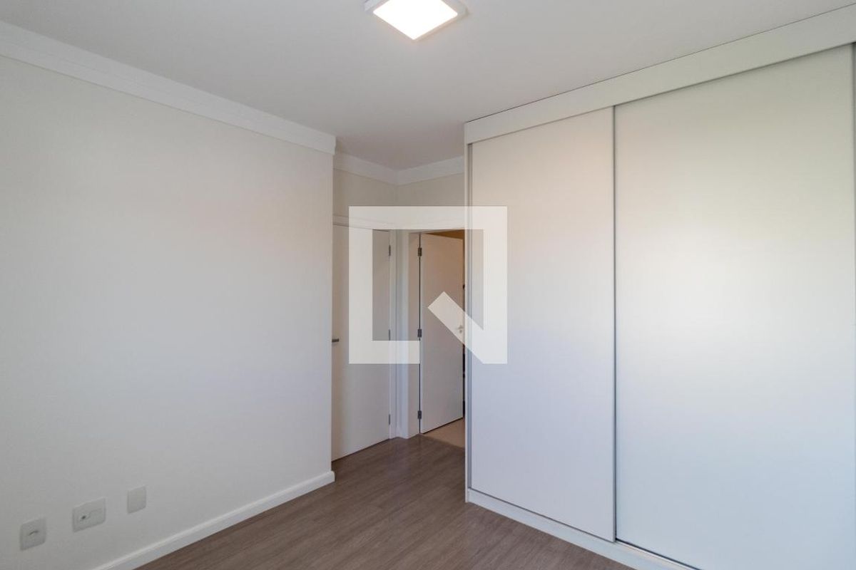 Casa à Venda - Swiss Park, 3 Quartos,  257 m2 em , Campinas - sp | SoloBR