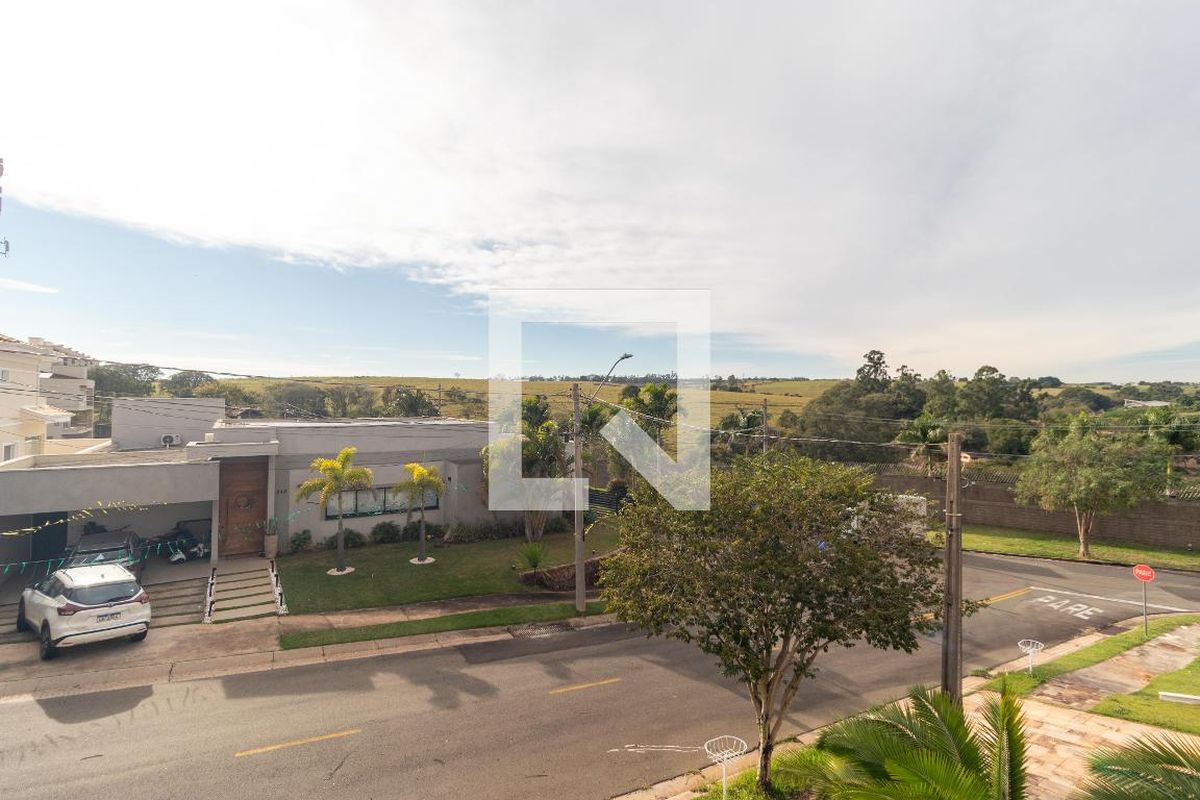Casa à Venda - Swiss Park, 3 Quartos,  257 m2 em , Campinas - sp | SoloBR