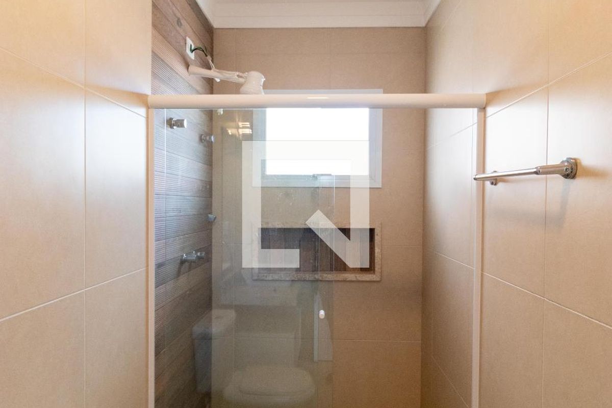 Casa à Venda - Swiss Park, 3 Quartos,  257 m2 em , Campinas - sp | SoloBR