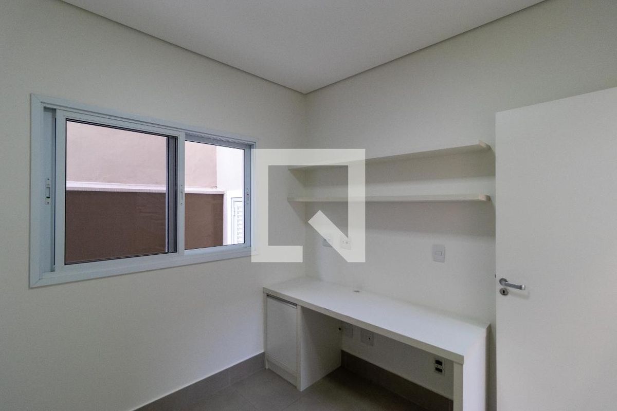 Casa à Venda - Swiss Park, 3 Quartos,  257 m2 em , Campinas - sp | SoloBR