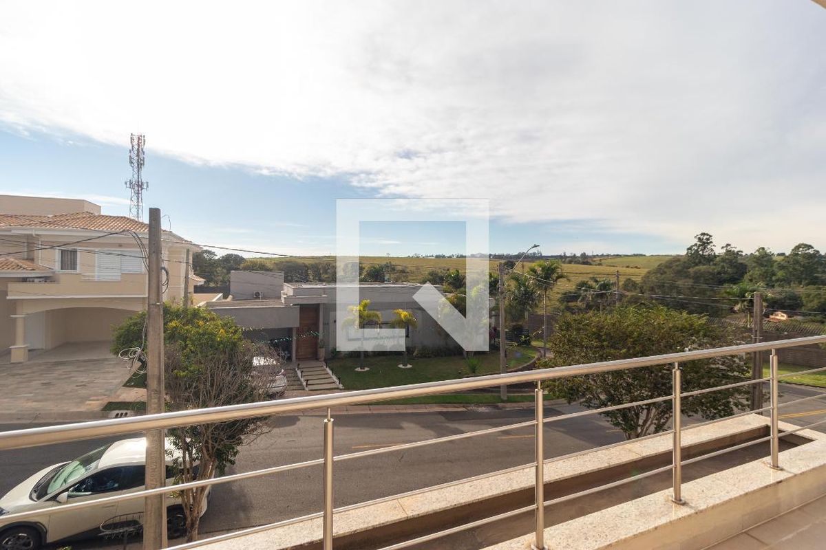 Casa à Venda - Swiss Park, 3 Quartos,  257 m2 em , Campinas - sp | SoloBR