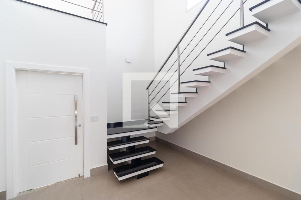 Casa à Venda - Swiss Park, 3 Quartos,  257 m2 em , Campinas - sp | SoloBR