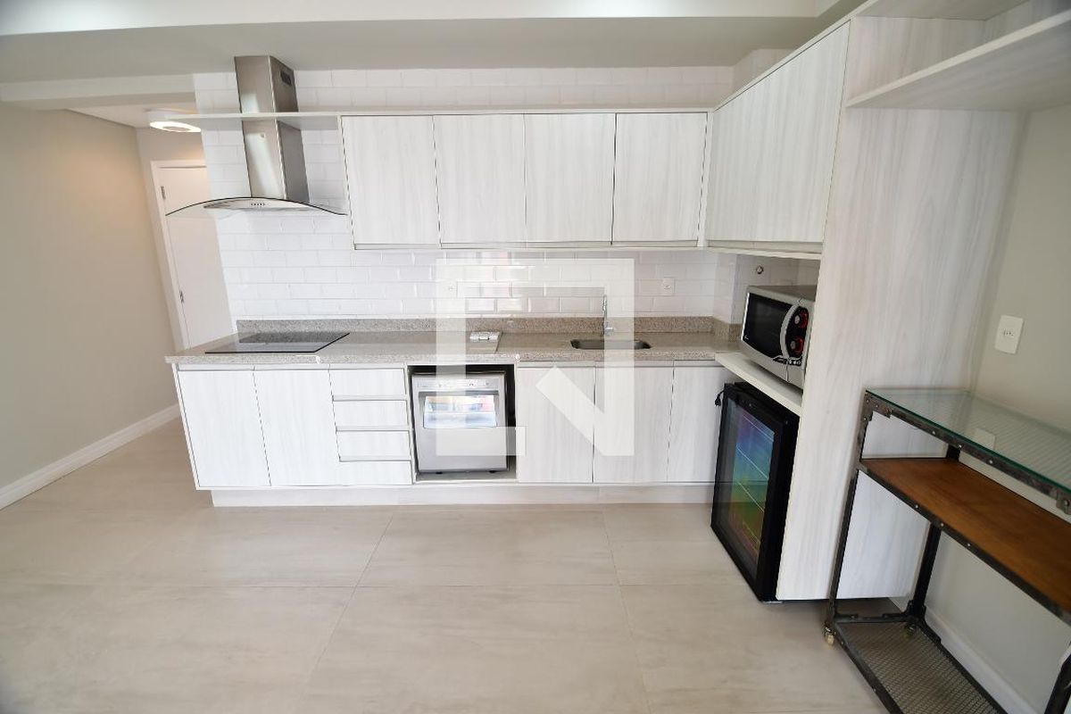 Apartamento à Venda - Cambuí, 2 Quartos,  72 m2 em , Campinas - sp | SoloBR