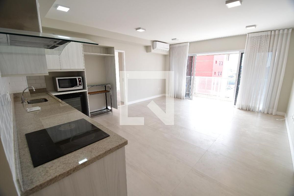Apartamento à Venda - Cambuí, 2 Quartos,  72 m2 em , Campinas - sp | SoloBR