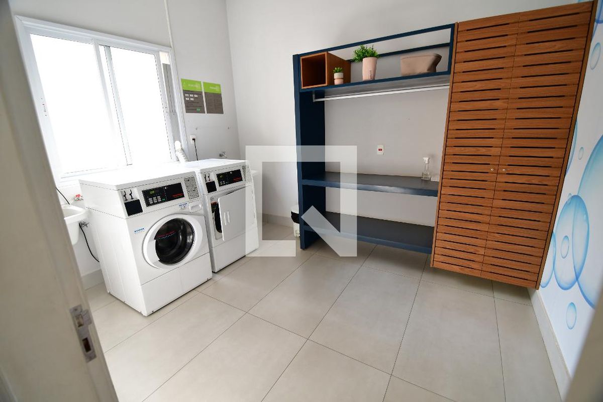 Apartamento à Venda - Cambuí, 2 Quartos,  72 m2 em , Campinas - sp | SoloBR