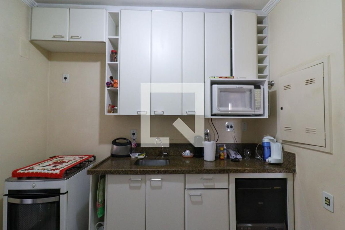 Apartamento à Venda - Cambuí, 1 Quarto,  108 m2 em , Campinas - sp | SoloBR