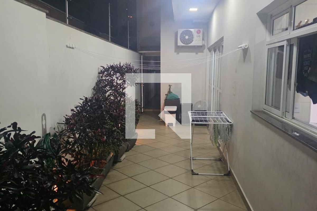 Casa, 3 quartos, 200 m² - Foto 34