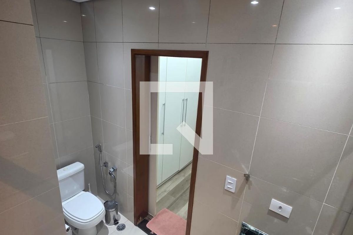 Casa, 3 quartos, 200 m² - Foto 19