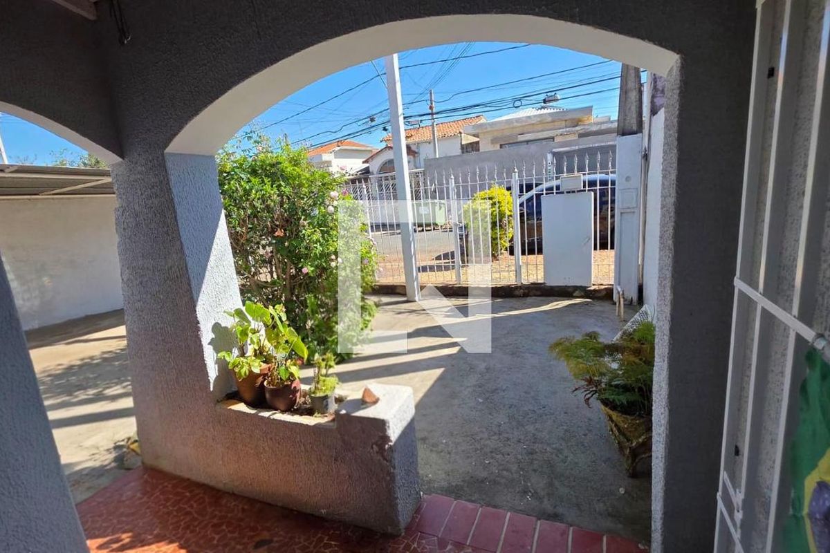 Casa à Venda - Guanabara, 2 Quartos,  357 m2 em , Campinas - sp | SoloBR