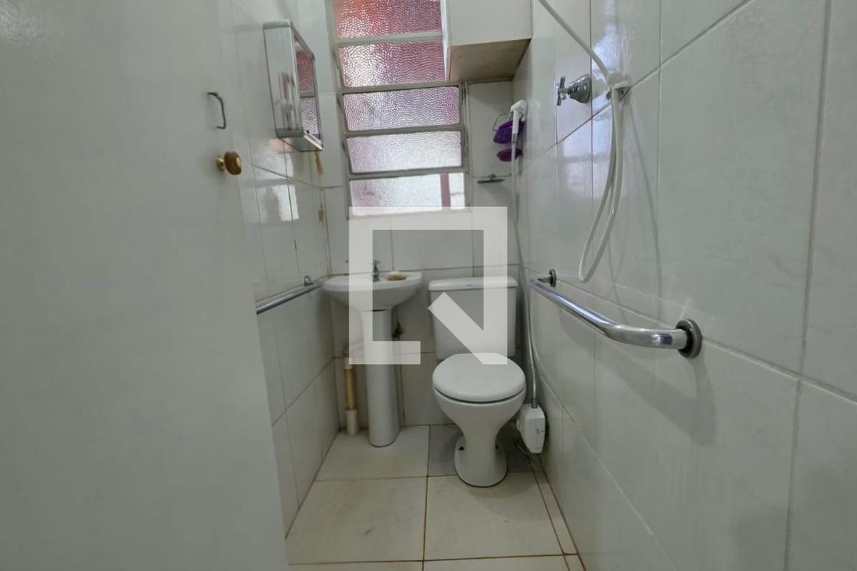 Casa à Venda - Guanabara, 2 Quartos,  357 m2 em , Campinas - sp | SoloBR