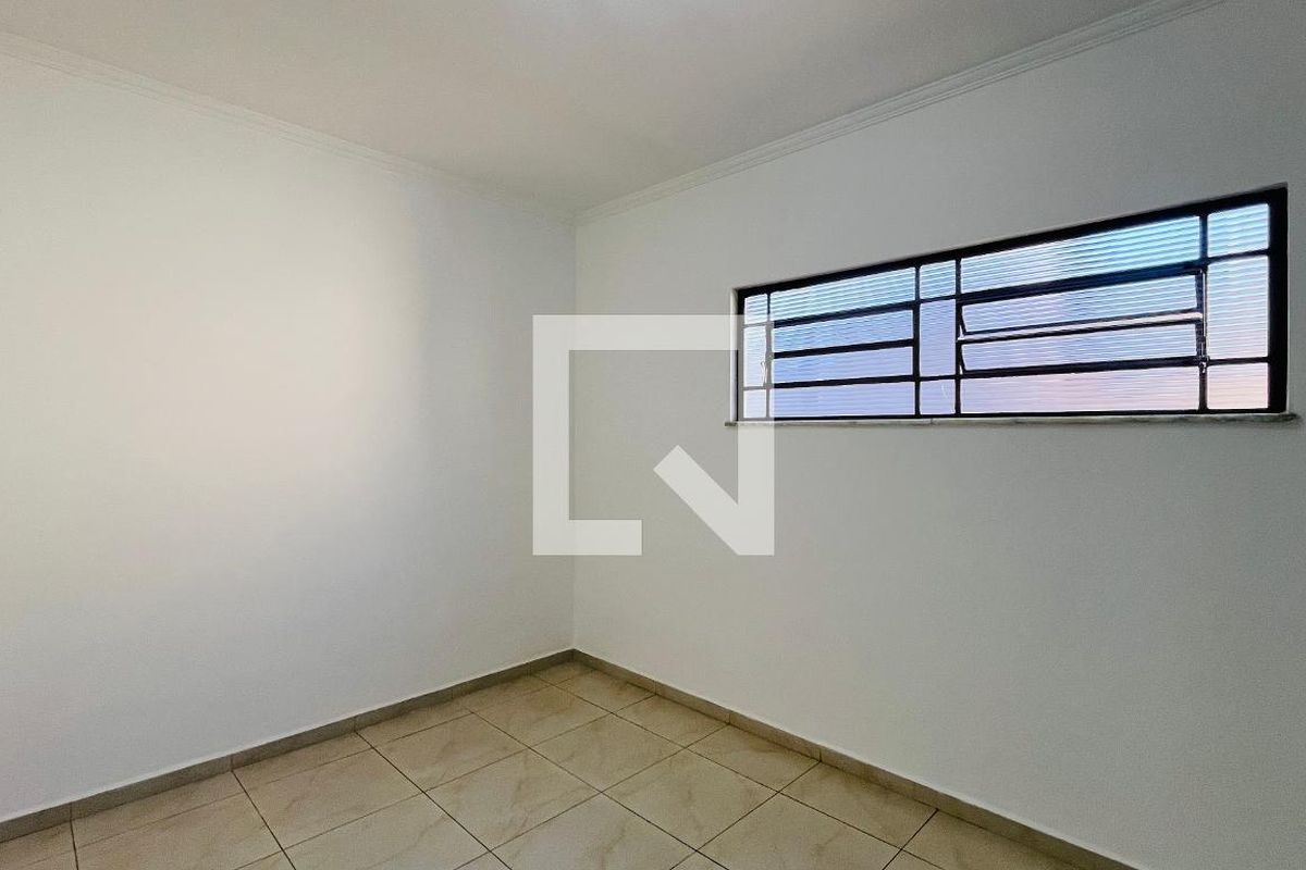 Casa à Venda - Jardim Flamboyant, 3 Quartos,  139 m2 em , Campinas - sp | SoloBR