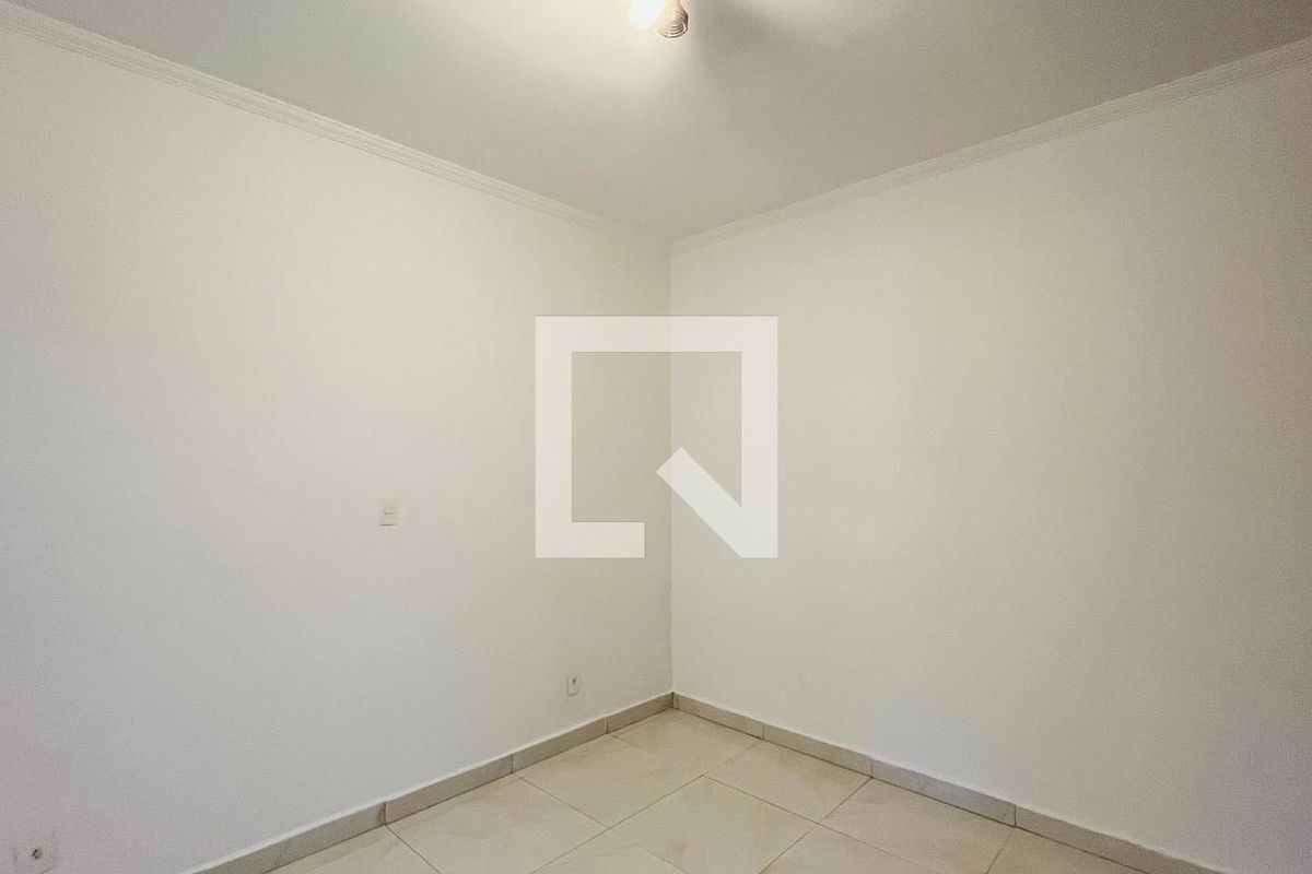 Casa à Venda - Jardim Flamboyant, 3 Quartos,  139 m2 em , Campinas - sp | SoloBR