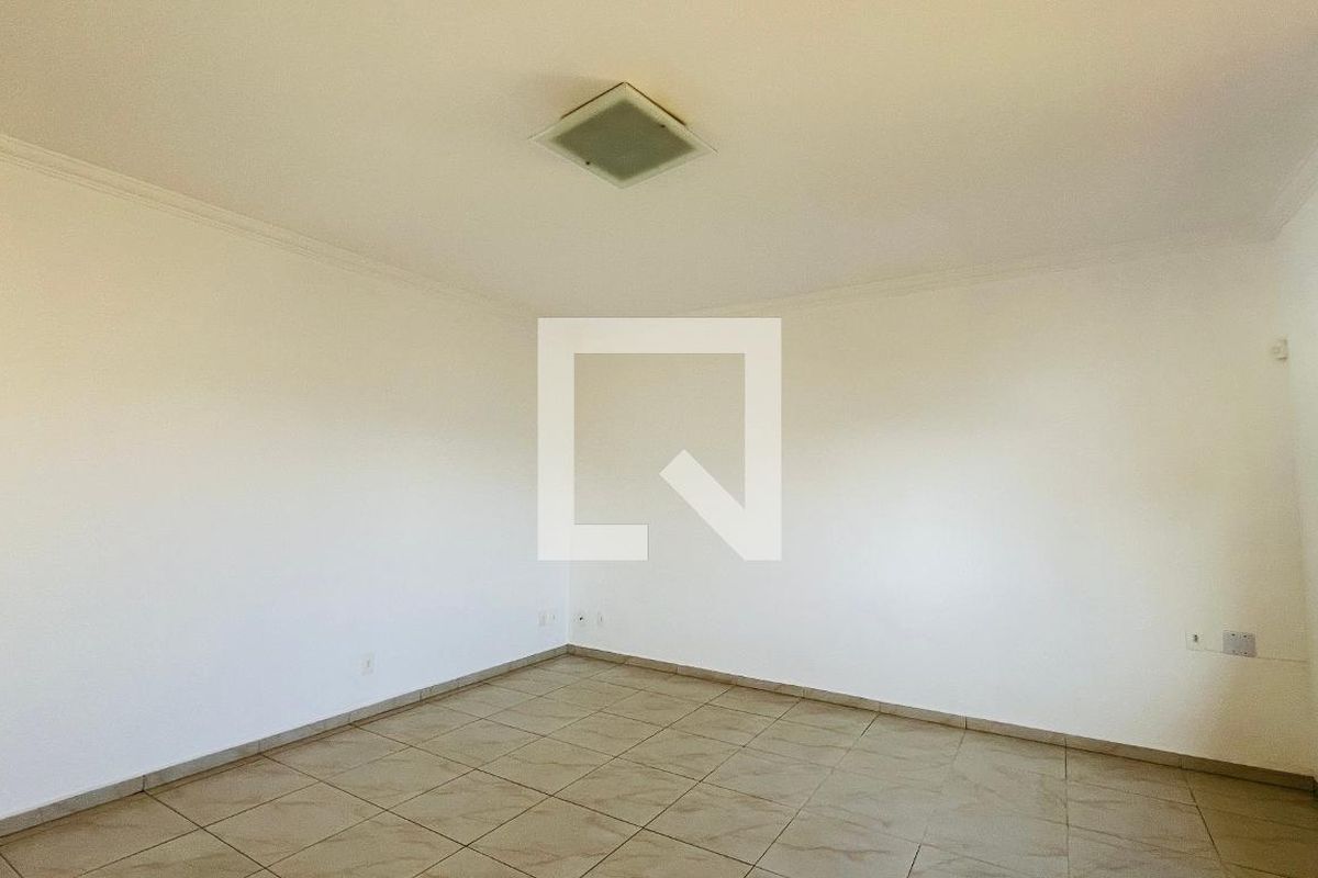 Casa à Venda - Jardim Flamboyant, 3 Quartos,  139 m2 em , Campinas - sp | SoloBR