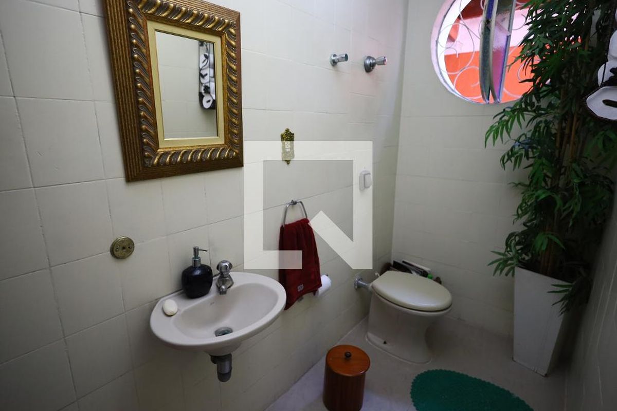 Casa, 3 quartos, 350 m² - Foto 32