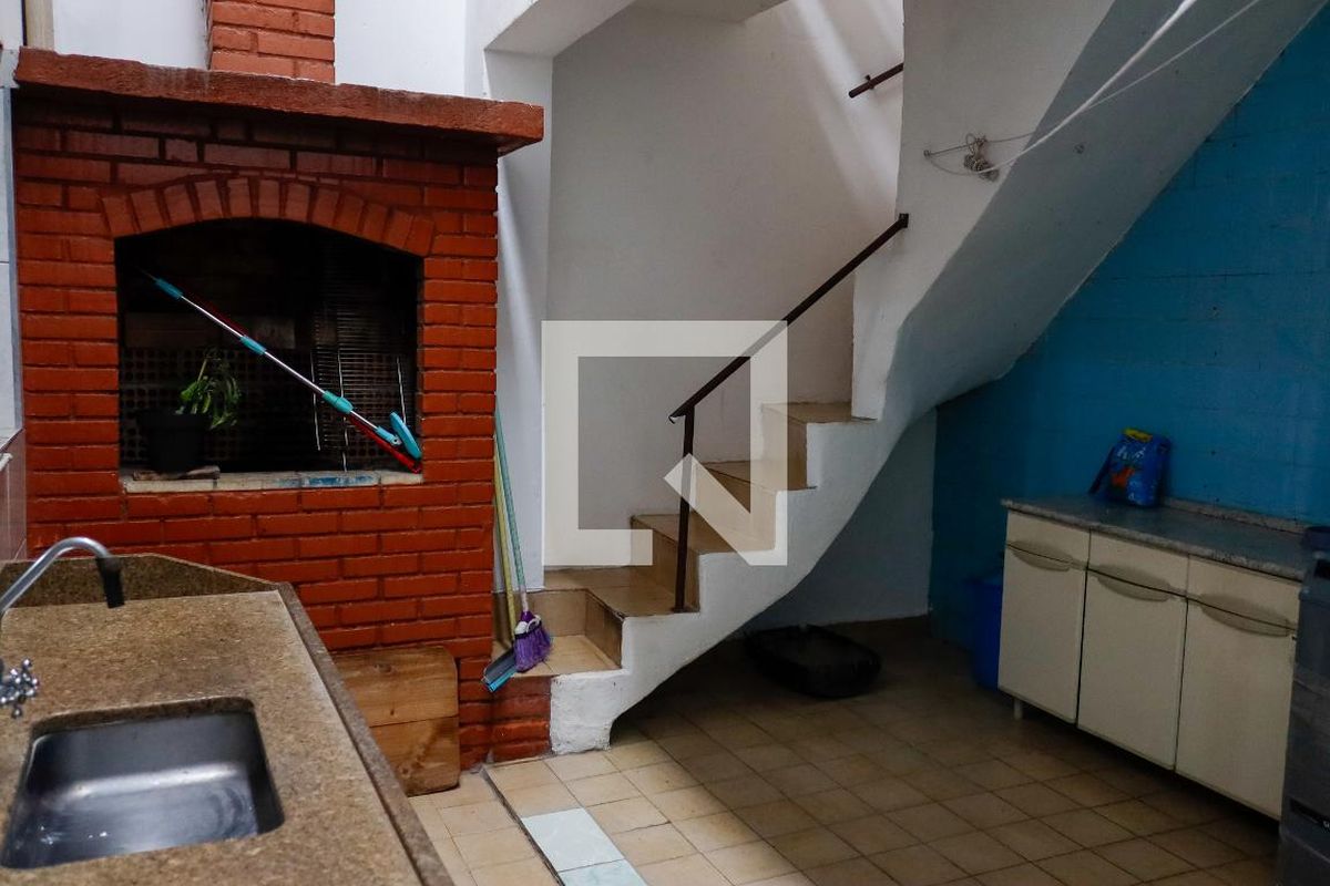 Casa, 3 quartos, 180 m² - Foto 34