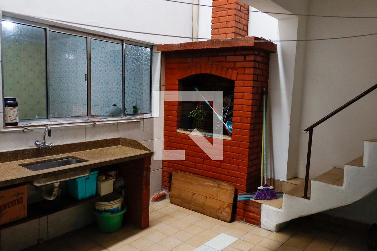 Casa, 3 quartos, 180 m² - Foto 35