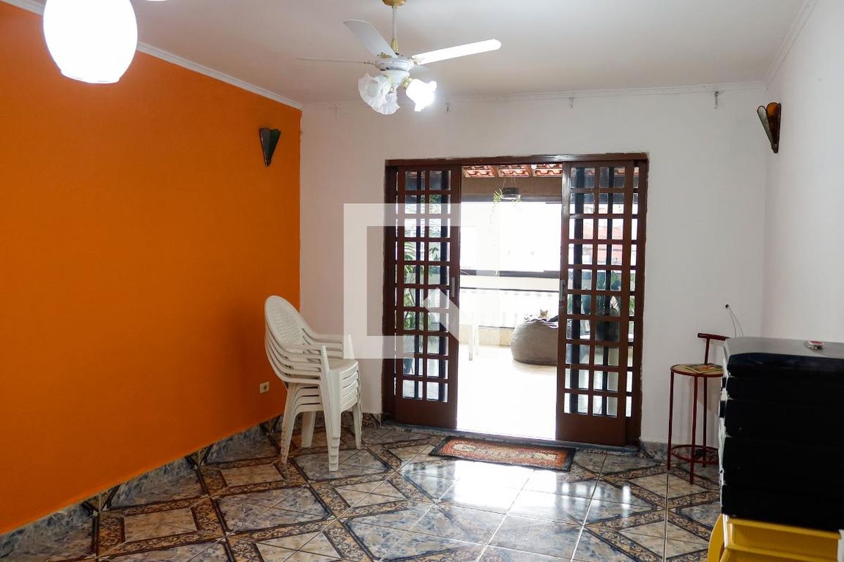 Casa, 3 quartos, 180 m² - Foto 4