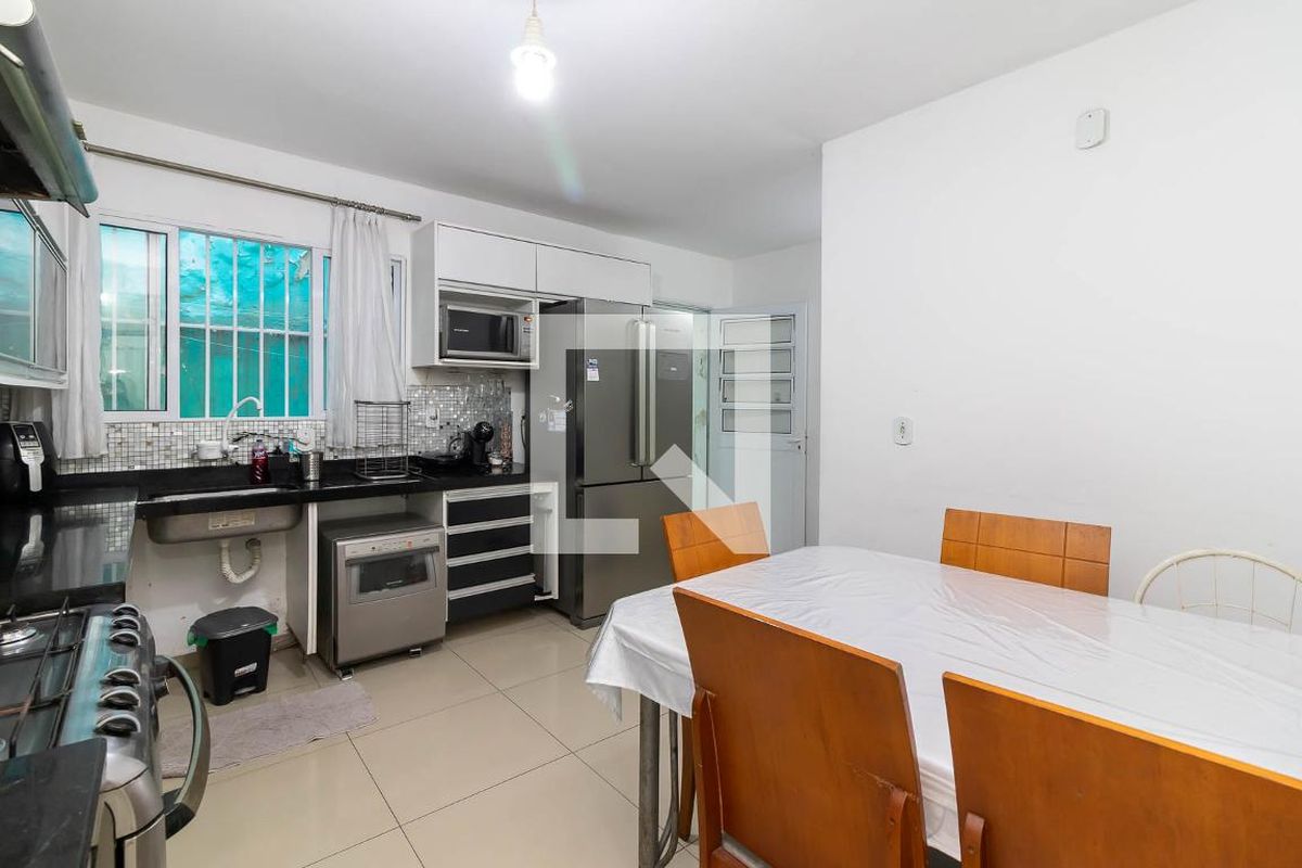 Casa, 3 quartos, 180 m² - Foto 32