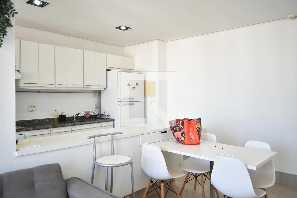 Apartamento, 1 quarto, 48 m² - Foto 4