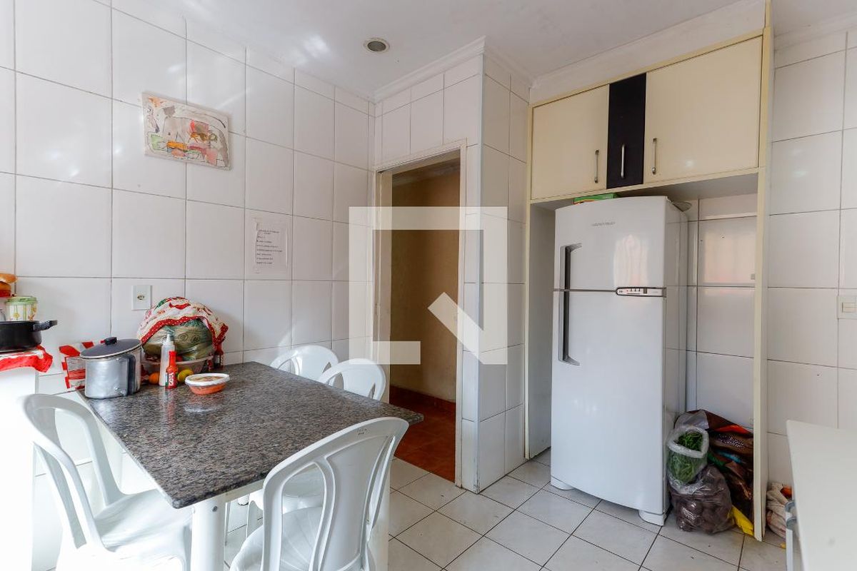 Casa, 2 quartos, 200 m² - Foto 34