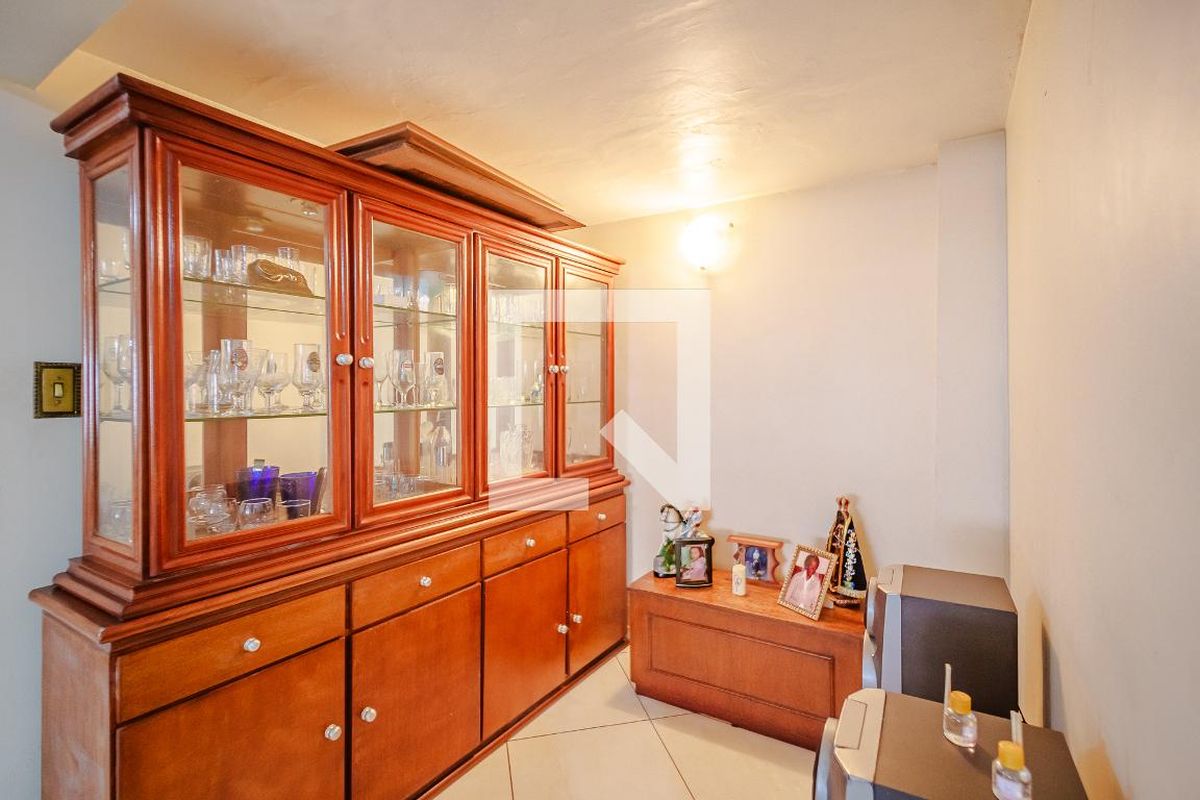 Casa, 4 quartos, 225 m² - Foto 5