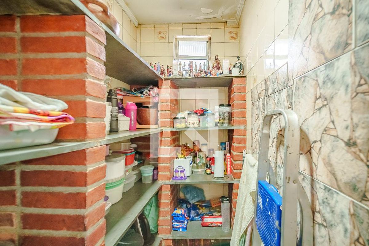 Casa, 4 quartos, 225 m² - Foto 47