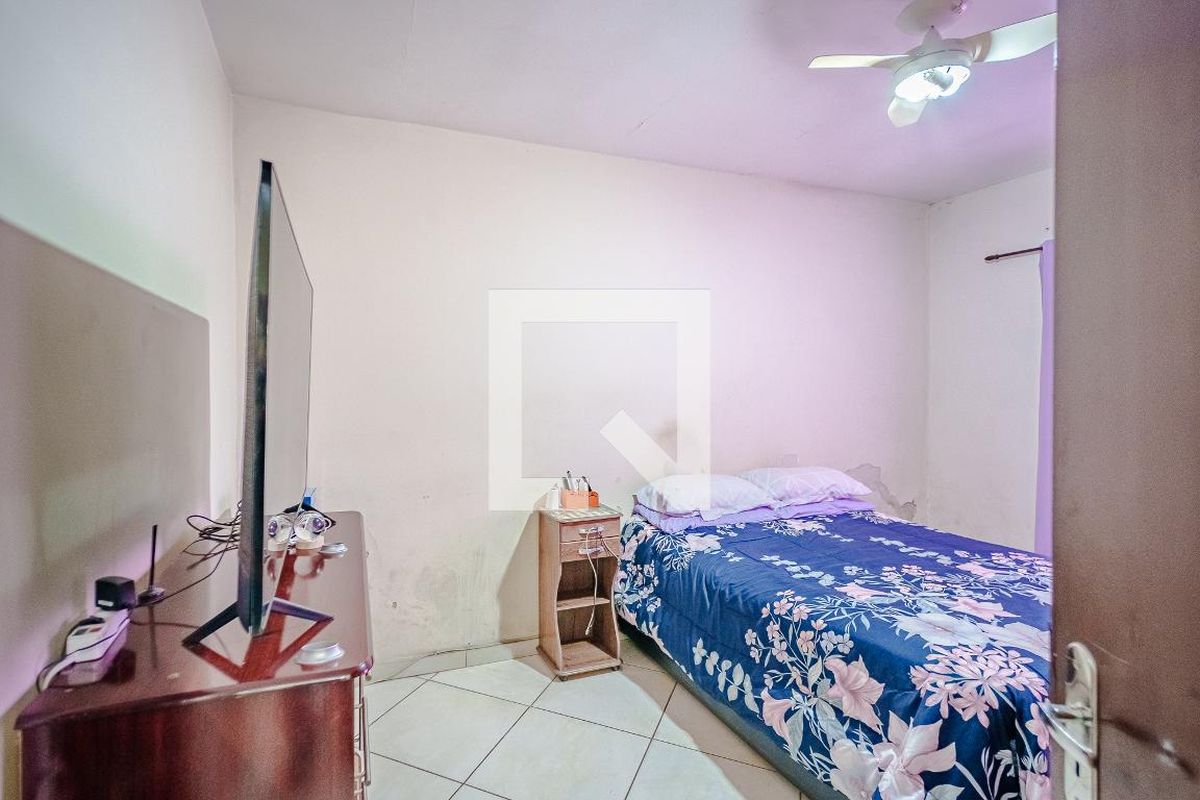 Casa, 4 quartos, 225 m² - Foto 8