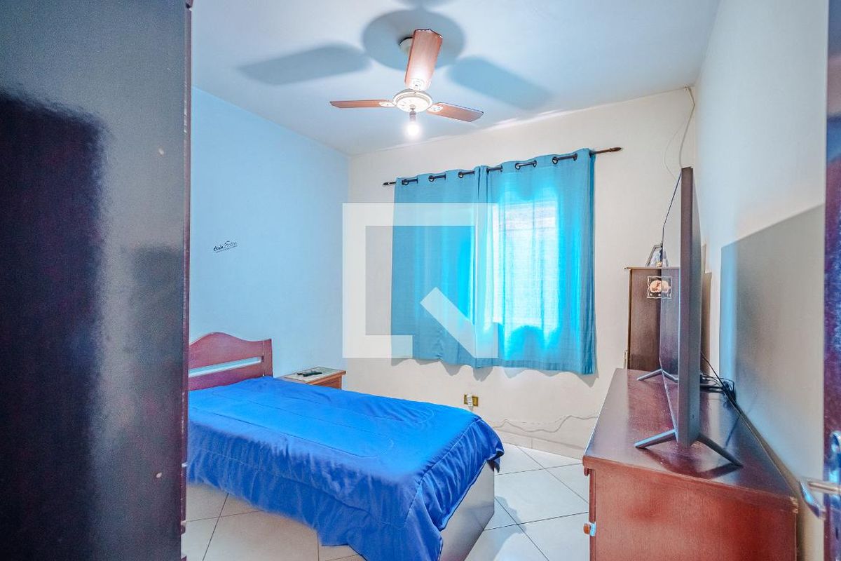 Casa, 4 quartos, 225 m² - Foto 13