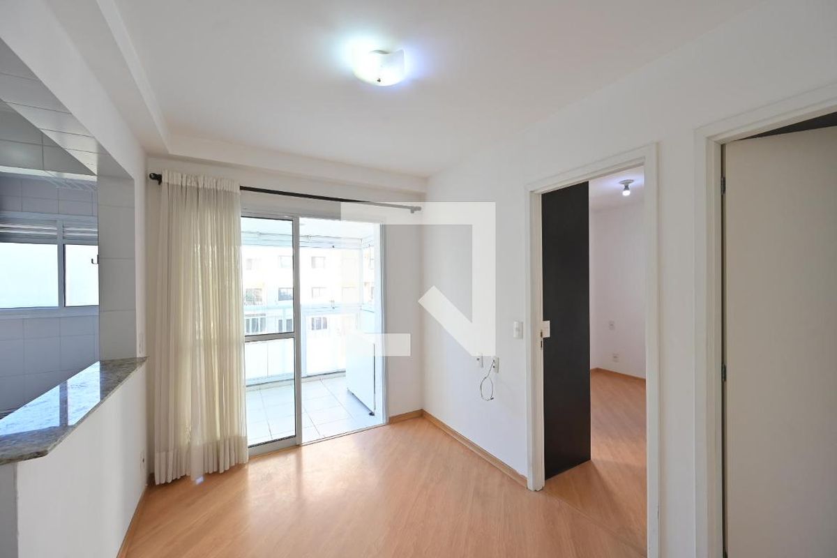 Apartamento, 1 quarto, 37 m² - Foto 2