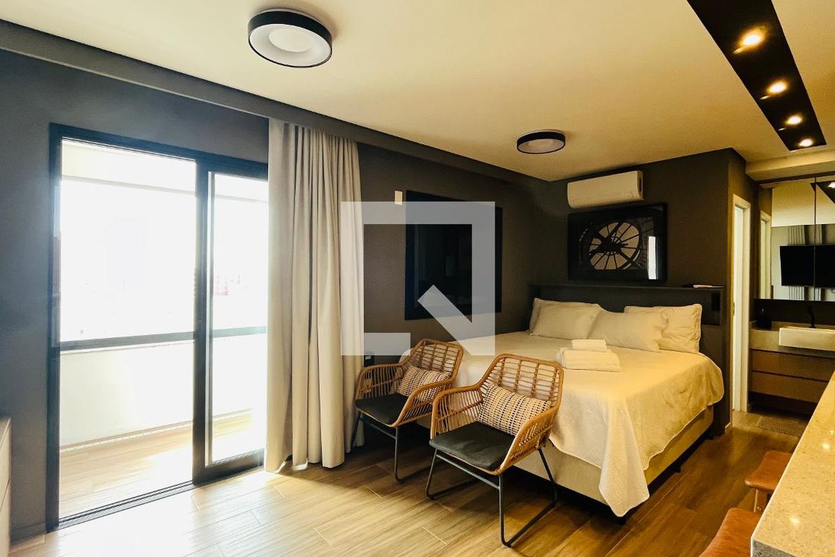 Apartamento à Venda - Bosque, 1 Quarto,  46 m2 em , Campinas - sp | SoloBR