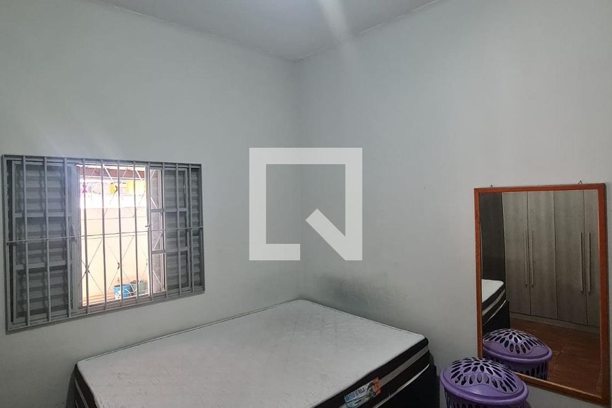 Casa à Venda - Taquaral, 2 Quartos,  115 m2 em , Campinas - sp | SoloBR