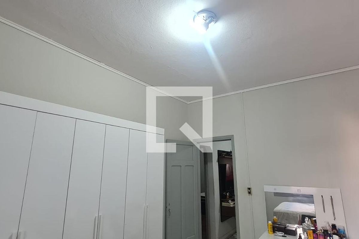 Casa à Venda - Taquaral, 2 Quartos,  115 m2 em , Campinas - sp | SoloBR