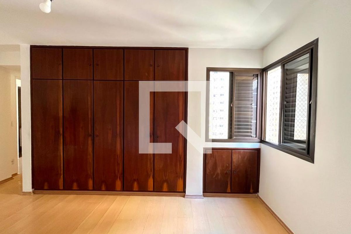 Apartamento à Venda - Cambuí, 1 Quarto,  67 m2 em , Campinas - sp | SoloBR