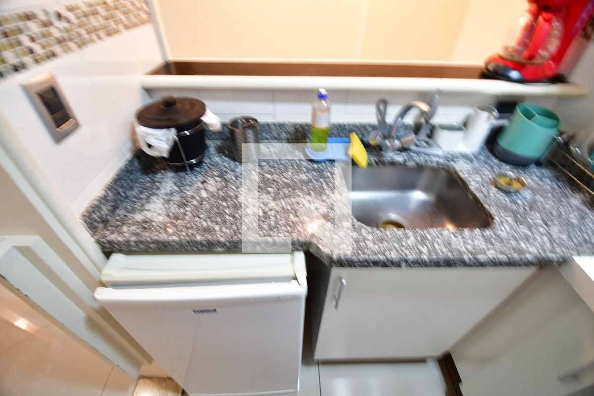Apartamento à Venda - Centro, 1 Quarto,  84 m2 em , Campinas - sp | SoloBR