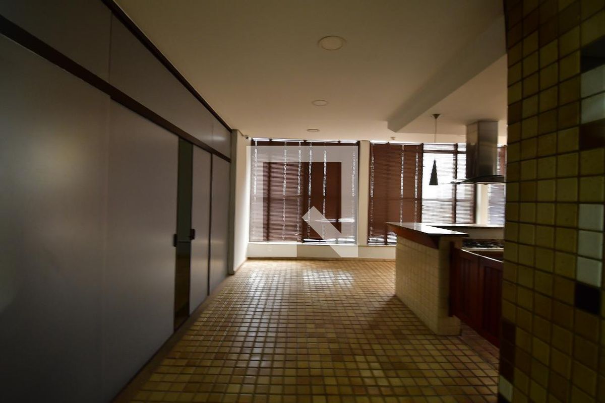 Apartamento à Venda - Centro, 1 Quarto,  84 m2 em , Campinas - sp | SoloBR