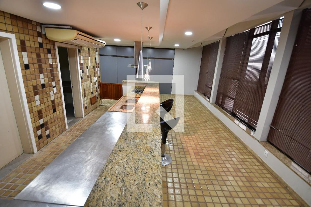Apartamento à Venda - Centro, 1 Quarto,  84 m2 em , Campinas - sp | SoloBR