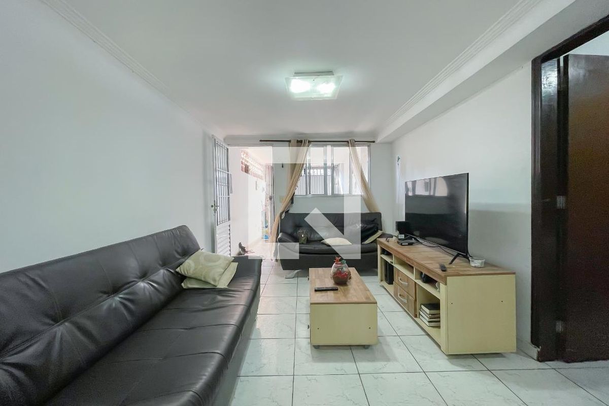 Casa, 2 quartos, 414 m² - Foto 2