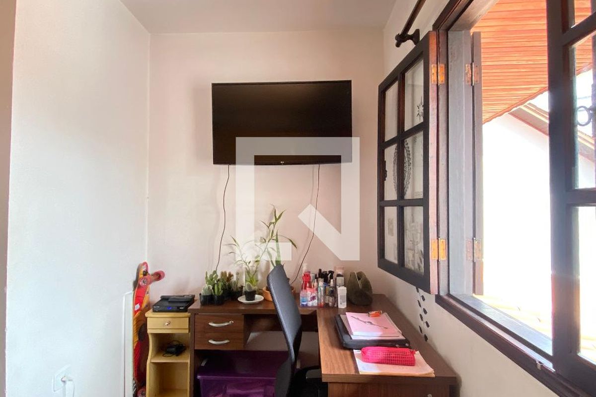 Casa, 4 quartos, 250 m² - Foto 30
