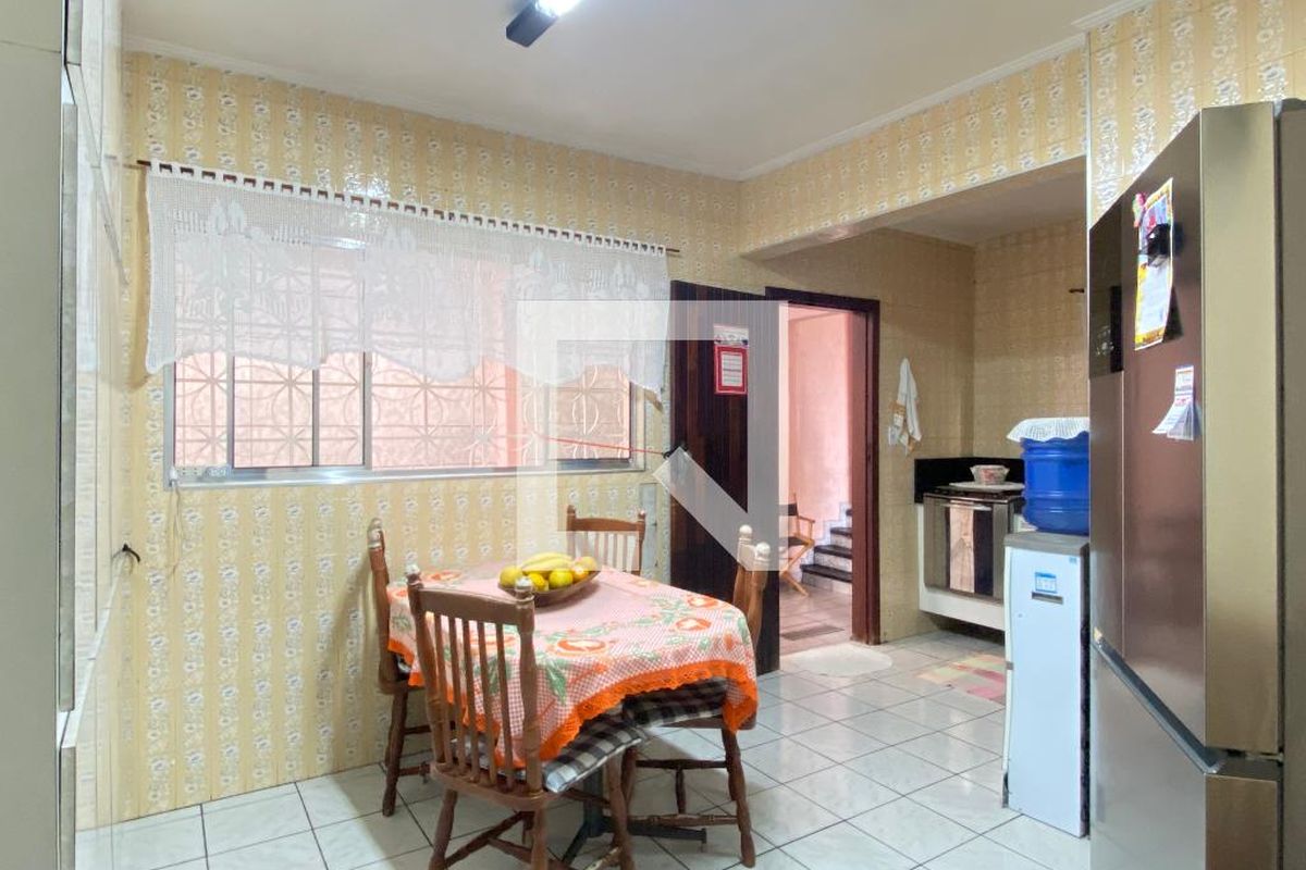 Casa, 4 quartos, 250 m² - Foto 56