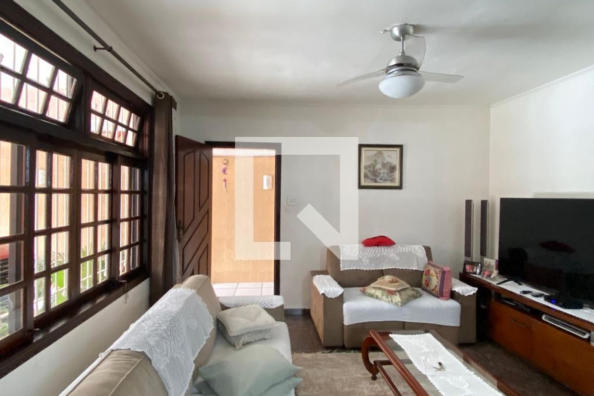 Casa, 4 quartos, 250 m² - Foto 1